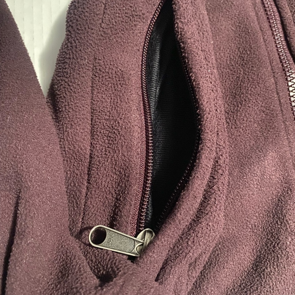 The North Face Purple Ski Jacket with Fleece Material and High Collar - Picture 4 of 15
